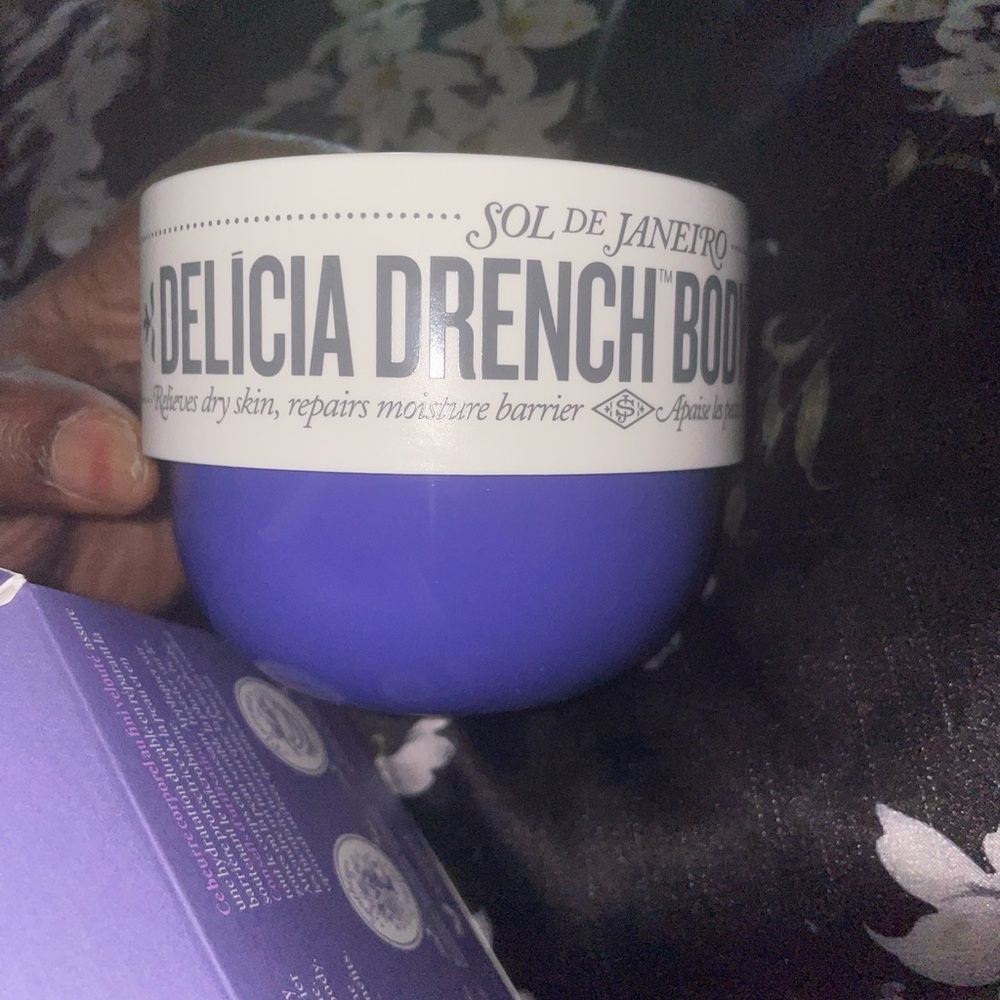 Sol de janeiro delicia drench body butter-new still sealed!